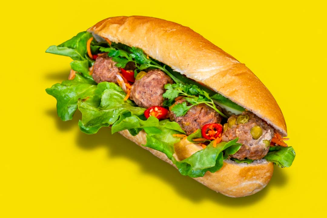 Beef meatball bánh mì