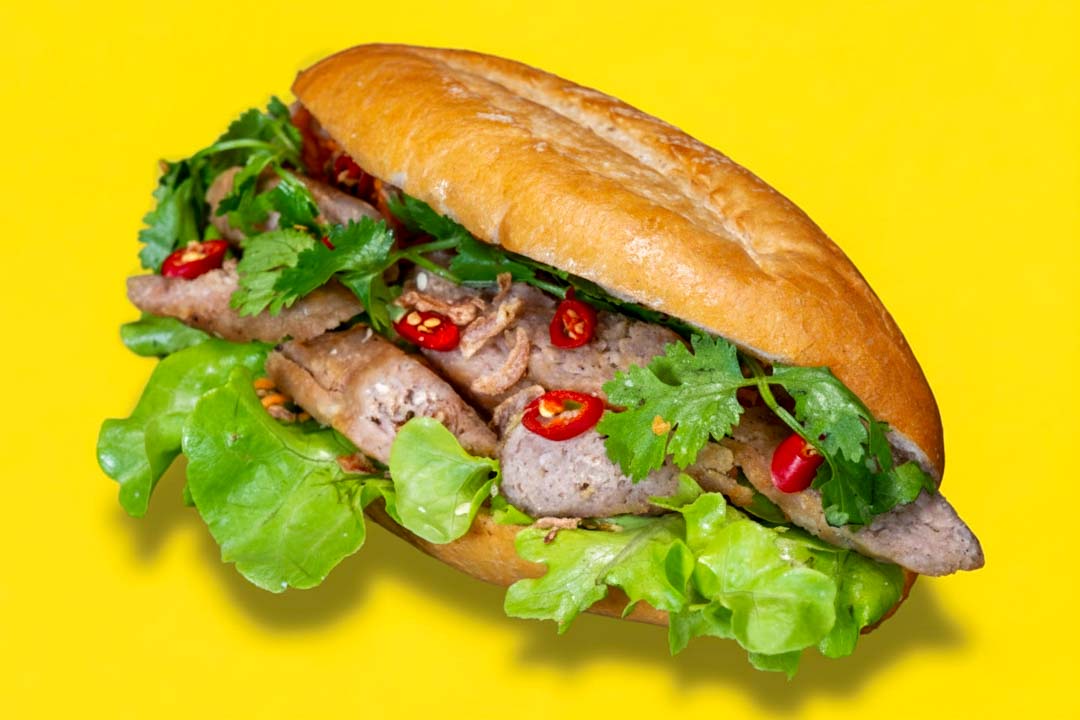 Pork sausage bánh mì